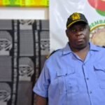 Capitão dos Portos realiza visita de controle de uso de coletes salva-vidas nas embarcações que operam em diferentes paragens fluviais do país