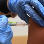Suíça/OMS critica ofensiva de Trump contra vacinas e alerta para riscos a crianças nos EUA