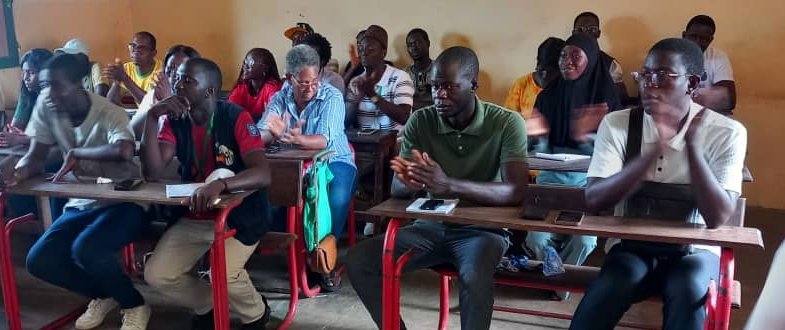 Regiões/ Jovens de Cacheu, Oio e Bissau defendem mais oportunidades de emprego e formação