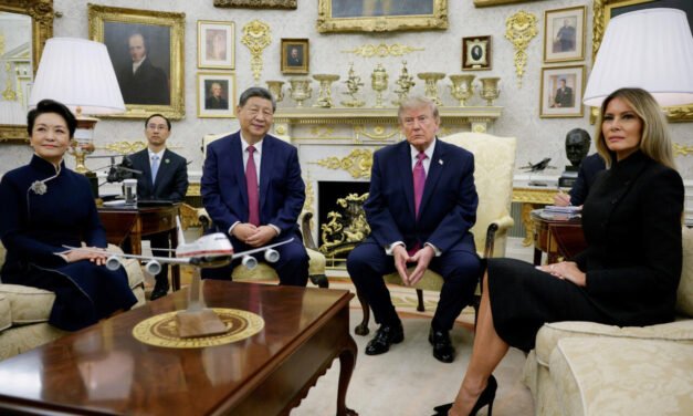 EUA/Xi pede cooperação entre China e EUA para manter IA ‘sob controle humano’