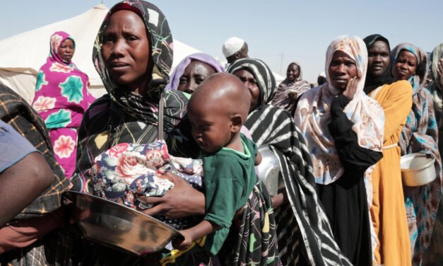 EUA/ONU alerta que cortes na ajuda internacional ameaçam assistência a mais de 8 milhões de refugiados