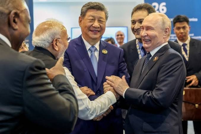 China/Líderes do BRICS reiteram compromisso com governação global inclusiva na declaração conjunta da cúpula adoptada em  Nova Deli