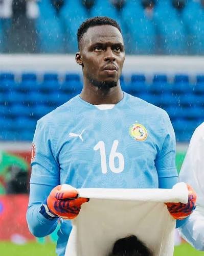 Senegal/ Édouard Mendy anuncia aposentadoria da selecção nacional