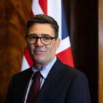 Reino Unido/PM britânico admite regresso à União Europeia uma das opções possíveis |