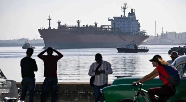 Cuba/ Governo  acusa EUA de “intimidar” quem exporta ou transporta combustível para a ilha