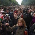 França/Depois das críticas, Macron assume comando da segurança nas manifestações e recebe estudantes