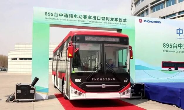 China/Autocarros chineses de nova energia impulsionam transporte verde global