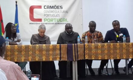 Livro sobre Religião Tradicional Papel apresentado quinta-feira no Centro Cultural Português