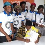 Escritor guineenses Rosário Alberto Nhaga apresenta 3ª obra literária, “A Voz da Paz, 10 Minutos Ku Deus”