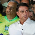 Brasil/ Nova decisão judicial proíbe Flávio Bolsonaro de deixar o país