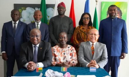 Diplomacia / Embaixador da Guiné-Bissau no Brasil transfere presidência rotativa do Grupo de Embaixadores da CEDEAO para Senegal